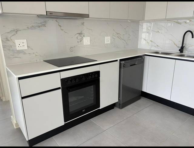 2 BEDROOM PROPERTY TO RENT IN SANDOWN